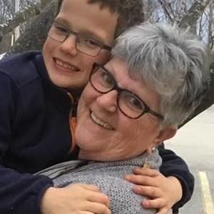 Meet your Posher, Paula